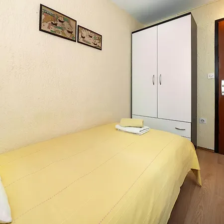 Ivo With Sea View Baška