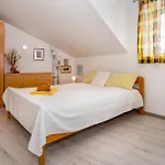 Apartment Ivo With Sea View Baška